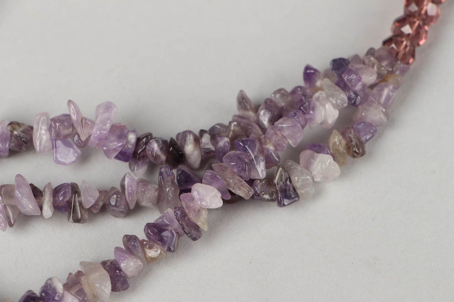 Bead necklace made of amethyst and glass photo 3