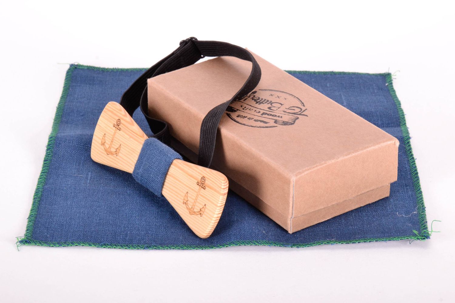 Corbata-pajarita de madera Marinero foto 1