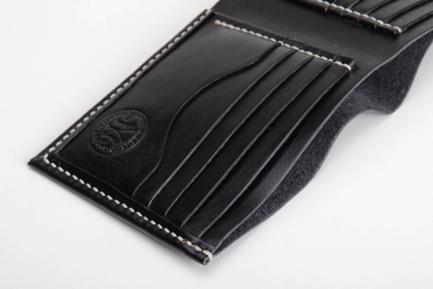 Бумажник из натуральной кожи мужской черный красивый стильный ручной работы фото 4