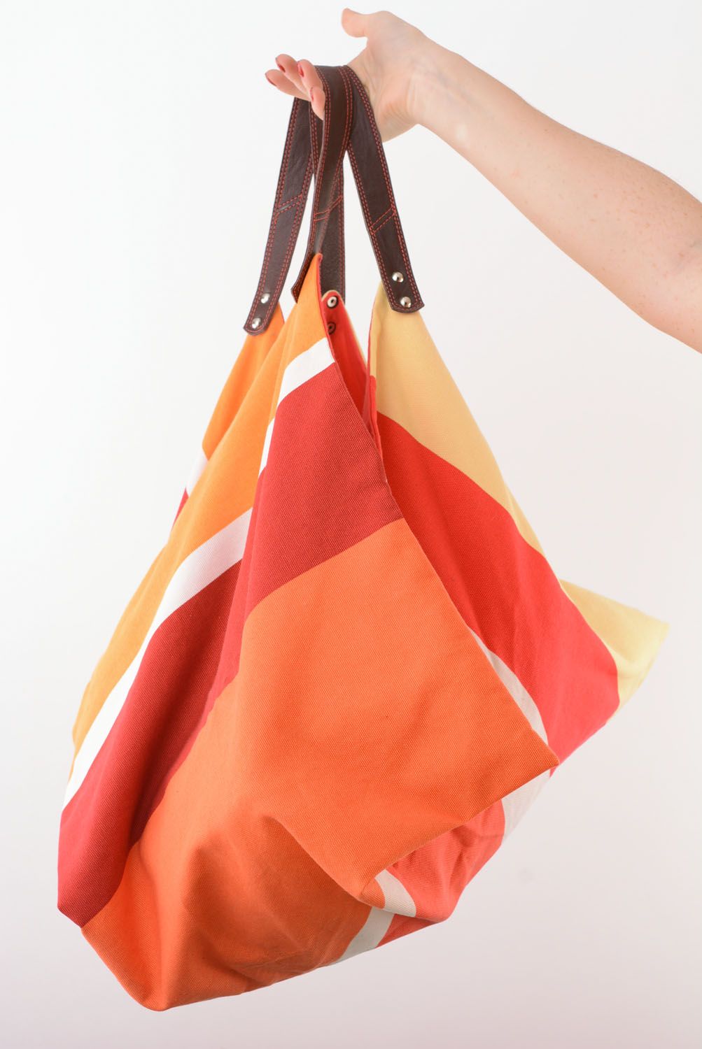 Fabric bag with leather handles photo 2