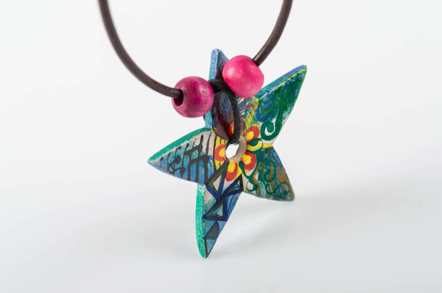 Beautiful handmade ceramic neck pendant fashion tips designer accessories photo 5