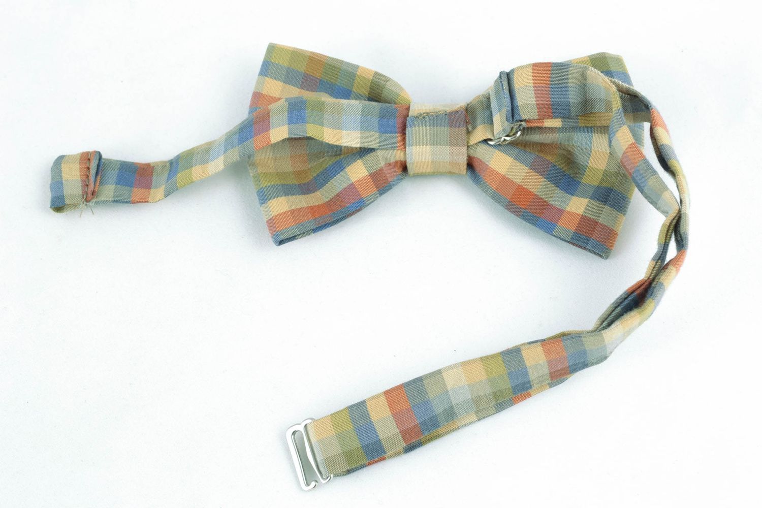 Handmade checkered bow tie photo 5