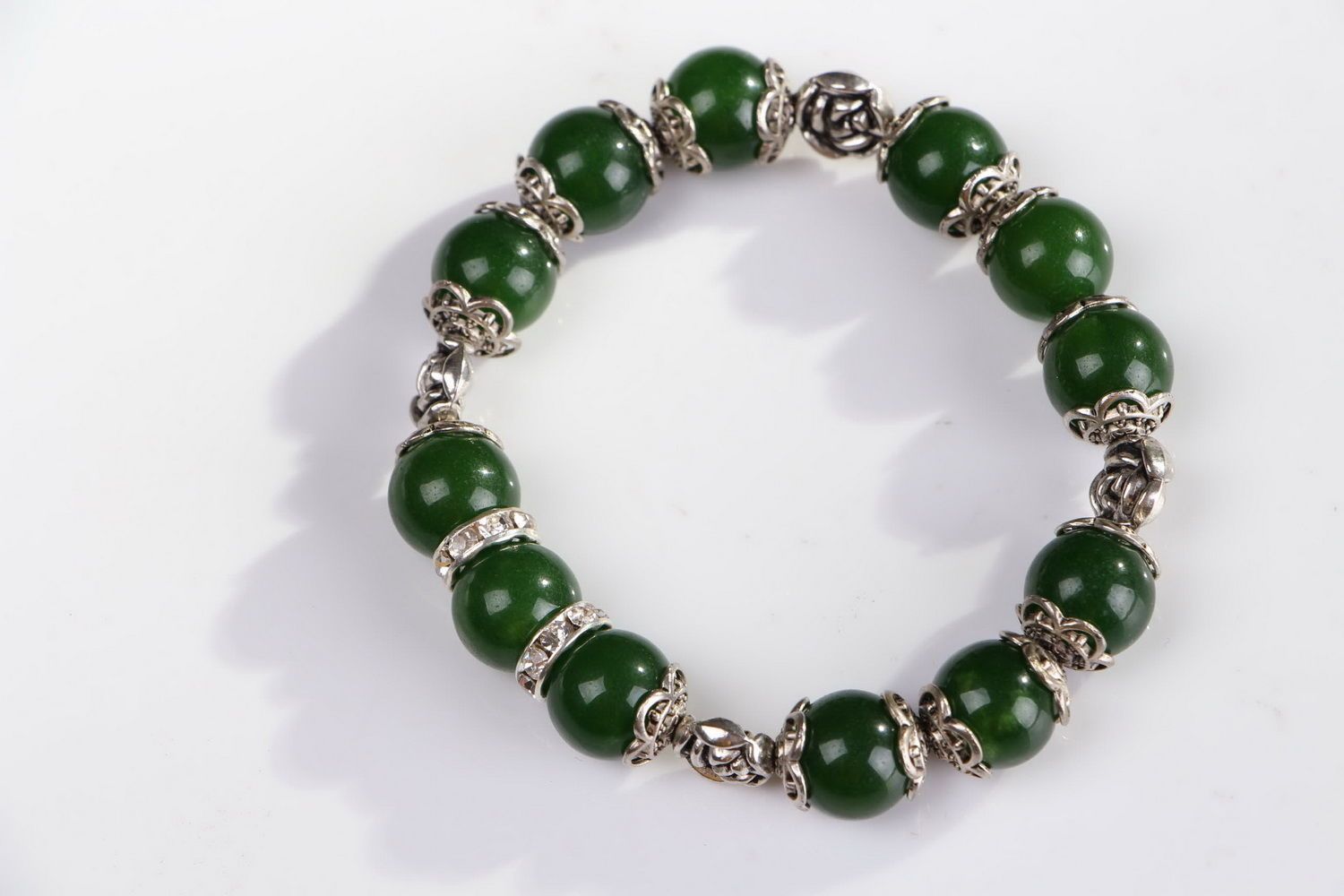 Bracelet with jade with elastic band photo 4