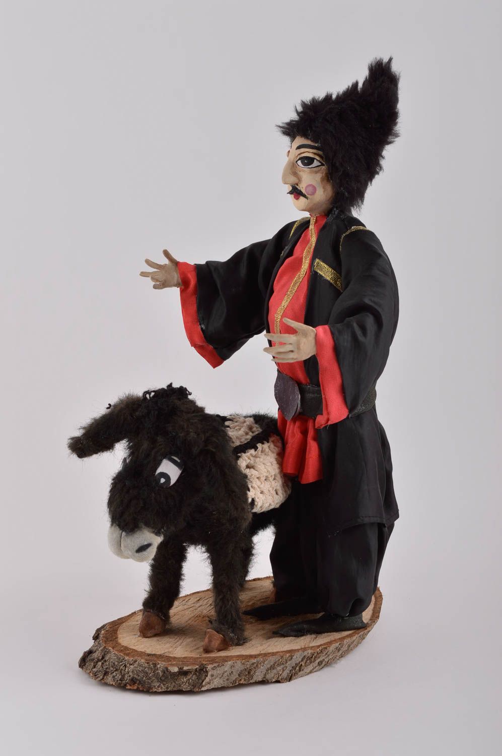 Авторская кукла игрушка ручной работы дизайнерская игрушка на подставке фото 3