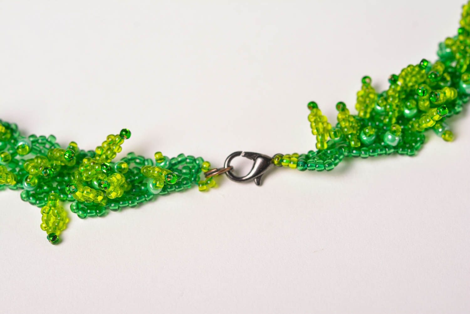 Colorful handmade beaded necklace beautiful jewellery fashion accessories photo 5