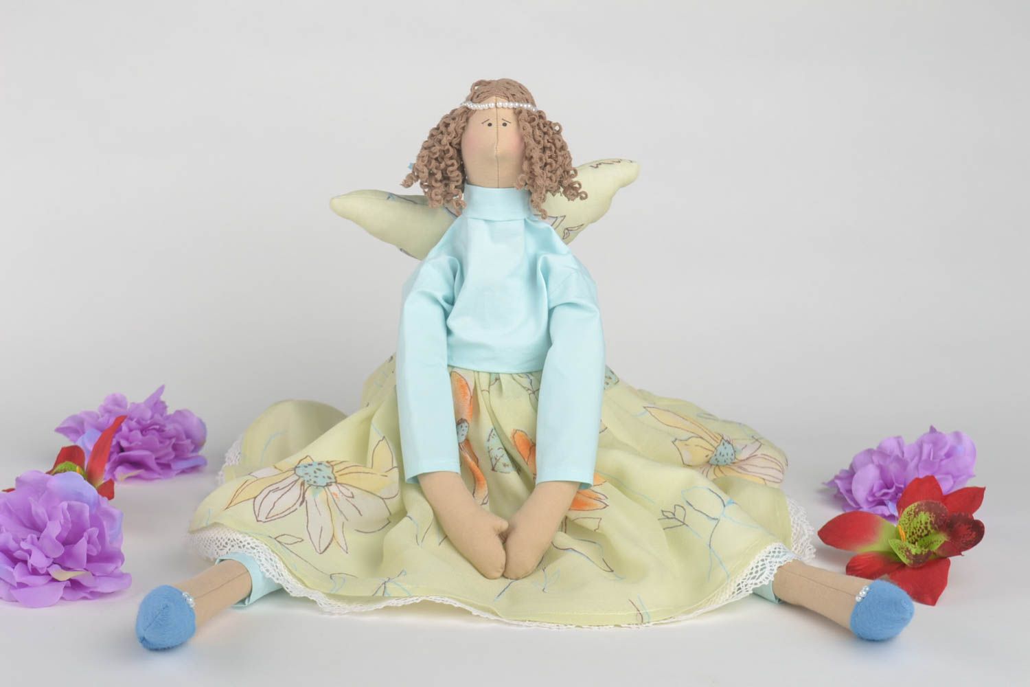Кукла ручной работы авторская кукла на подставке тряпичная кукла Ангел в голубом фото 1
