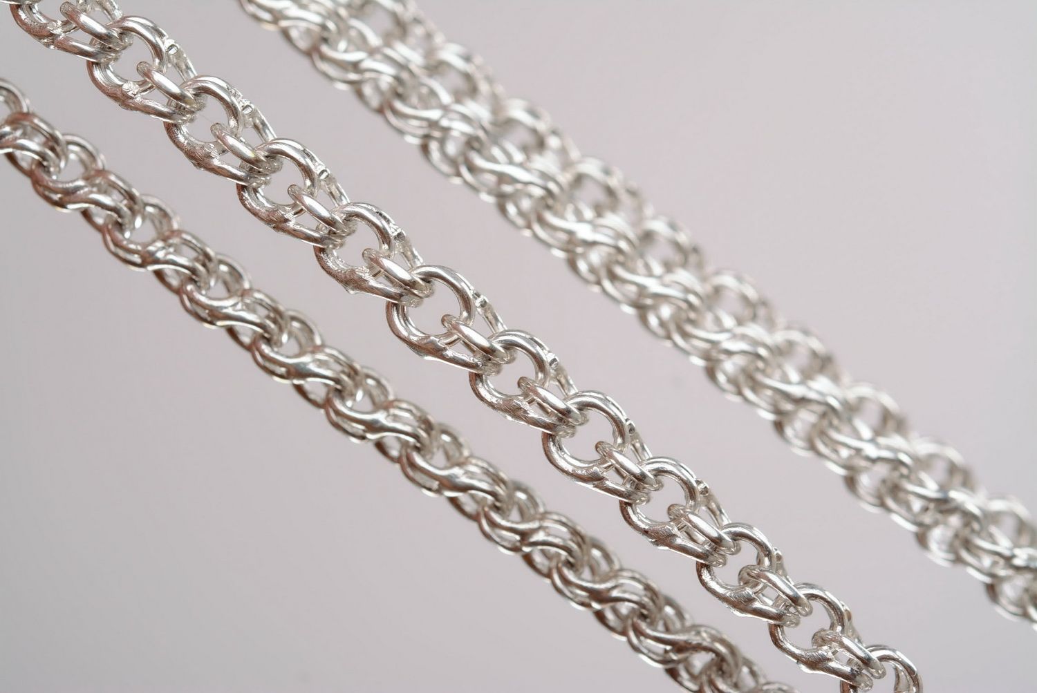 Silver chain of medium braiding photo 5