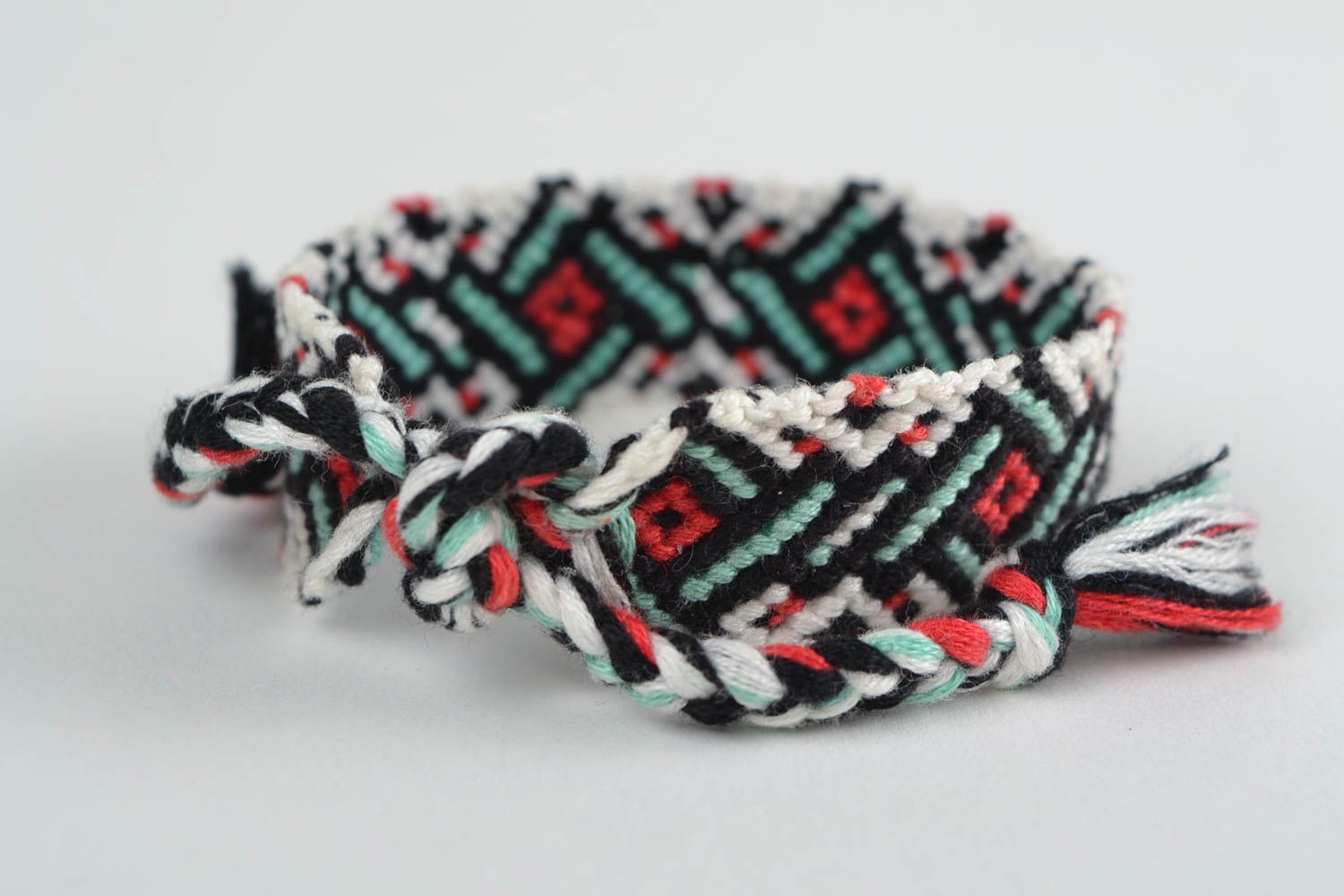 Handmade woven macrame friendship wrist bracelet with patterns photo 4