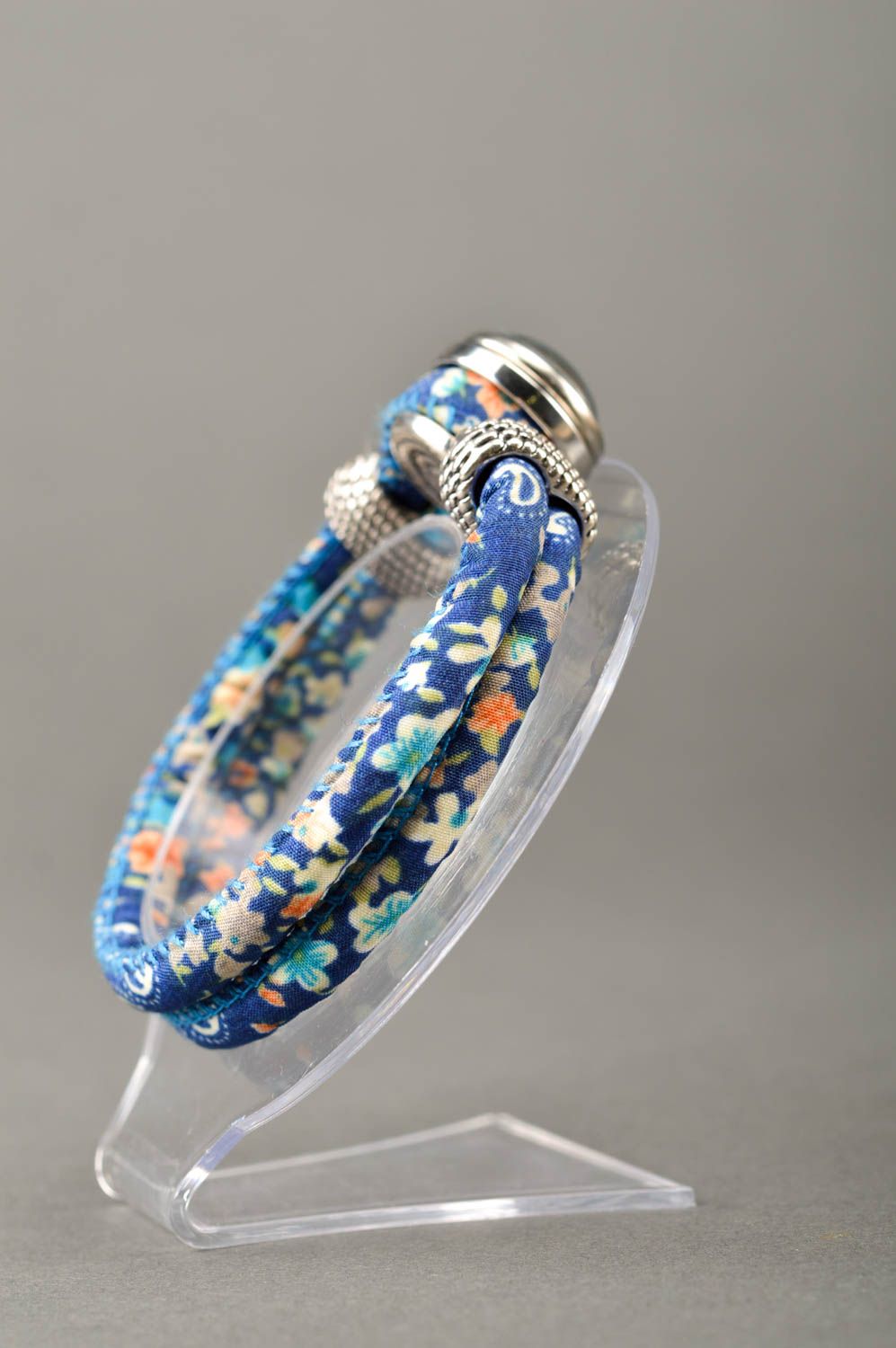 Bracelet textile fantaisie bleu Bijou fait main Accessoire original pour femme photo 2