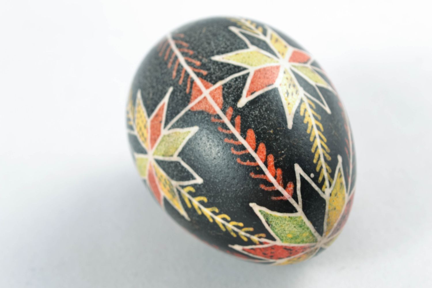 Huevo de Pascua pintado de autor foto 4
