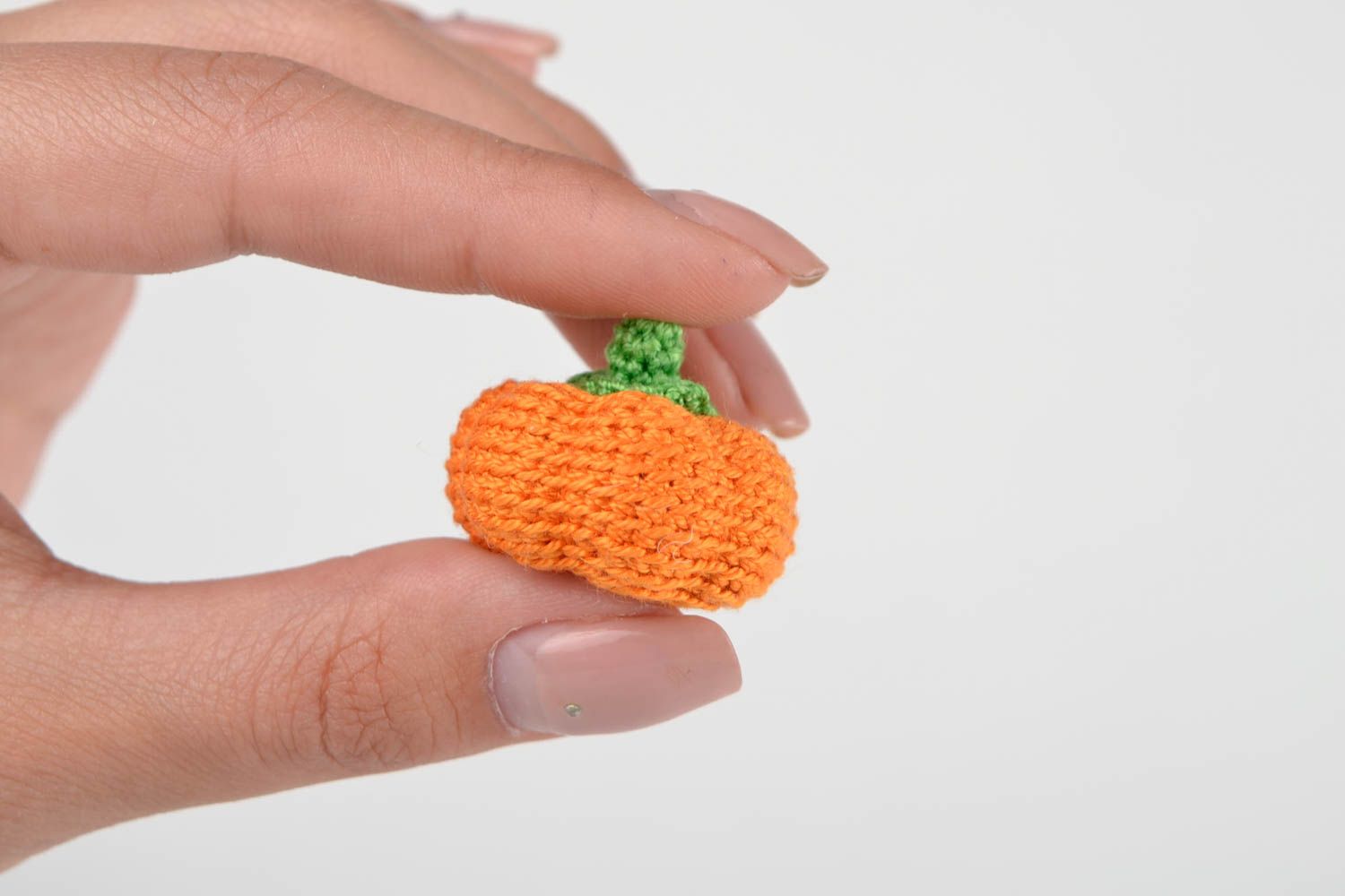 Peluche citrouille faite main Jouet tricot légume orange Cadeau enfant photo 2