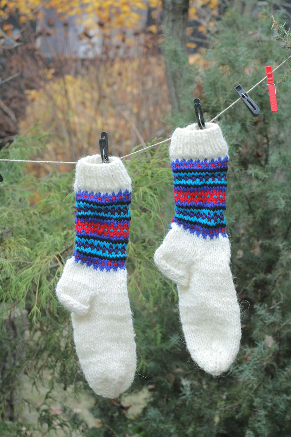 Chaussettes rayées en laine faites main  photo 1
