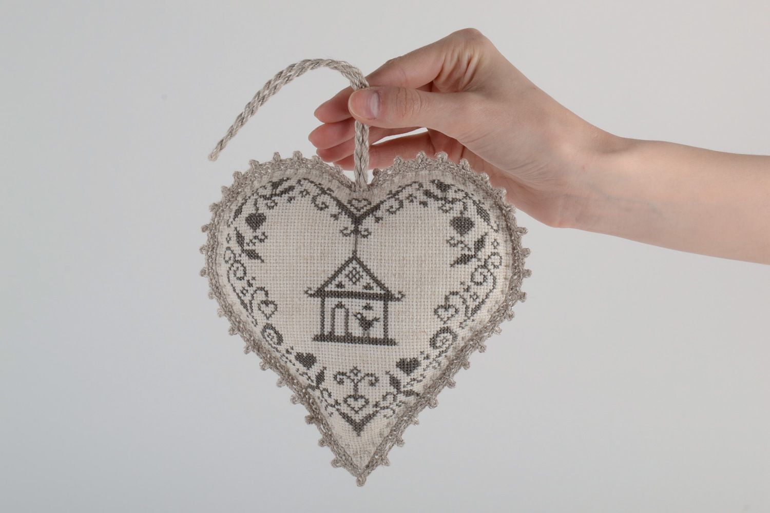 Handmade decorative soft fabric interior pendant heart photo 5