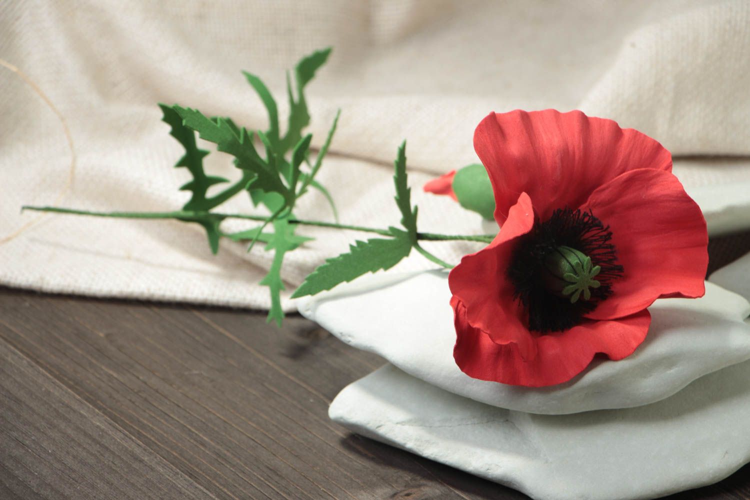 Künstliche handgemachte schöne Deko Mohnblume aus Wildleder für Haus Interieur  foto 1