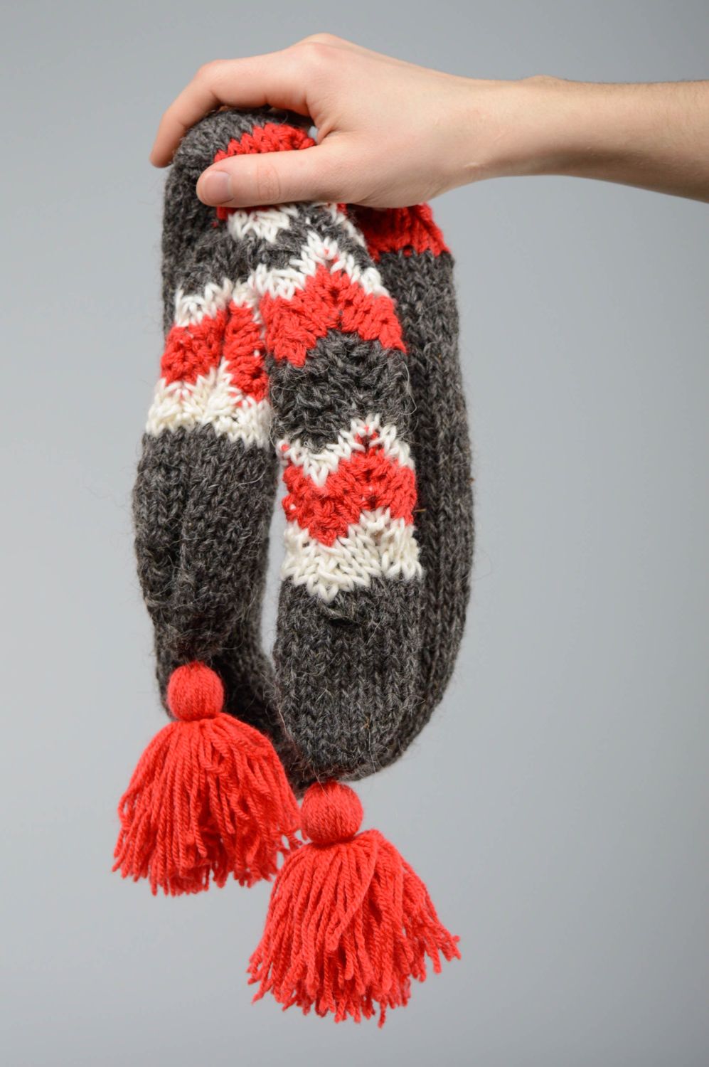 Warm knit woolen scarf photo 3