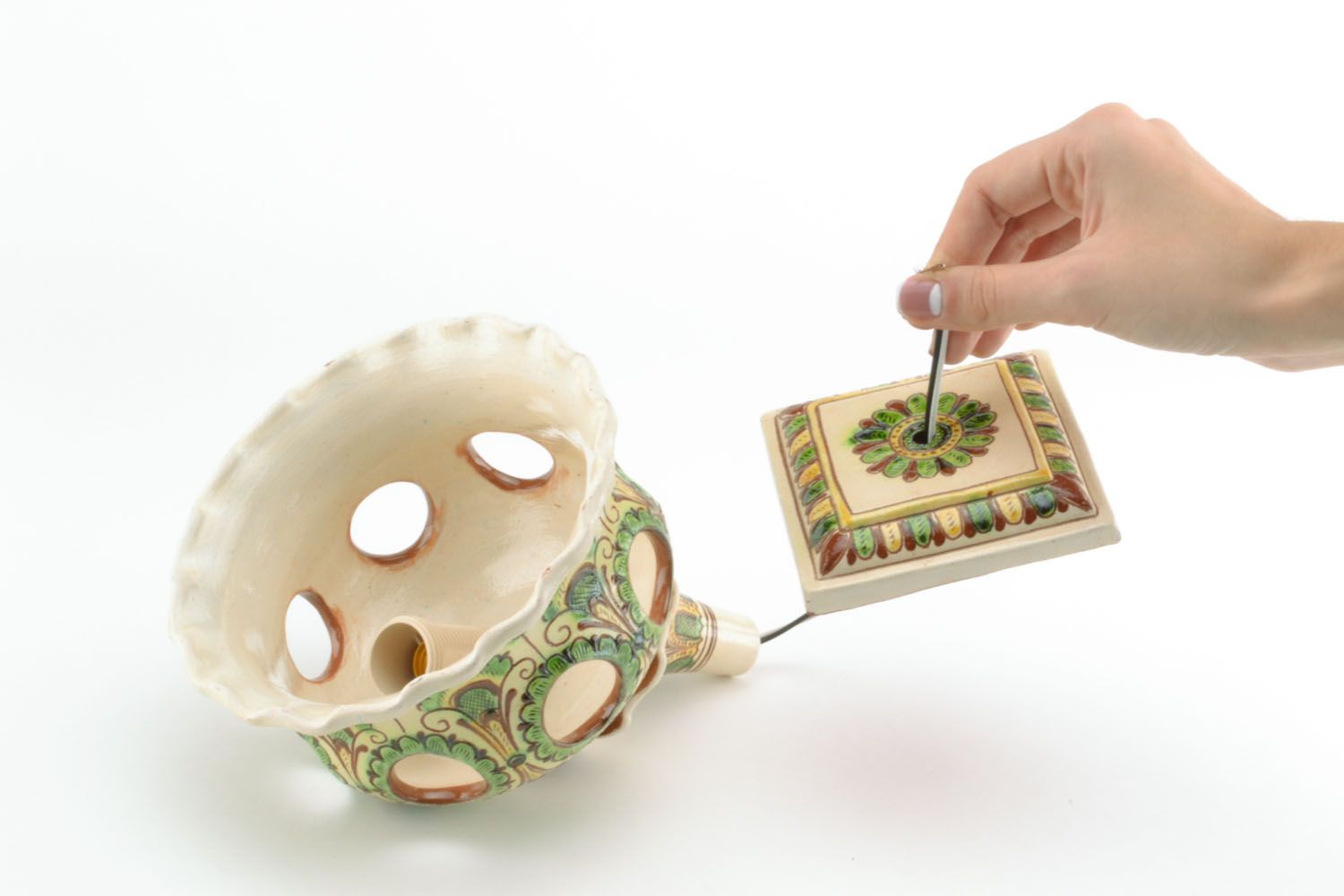 Decorative ceramic lampshade with painting photo 5