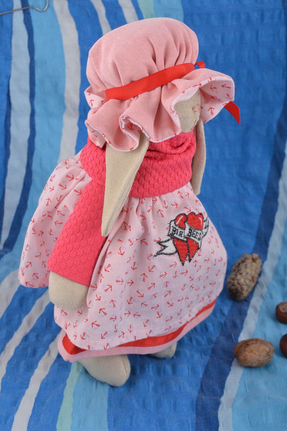 Handmade Hase Stofftier Kleinkinder Spielzeug Kuschel Tier im rosa Kleid foto 1