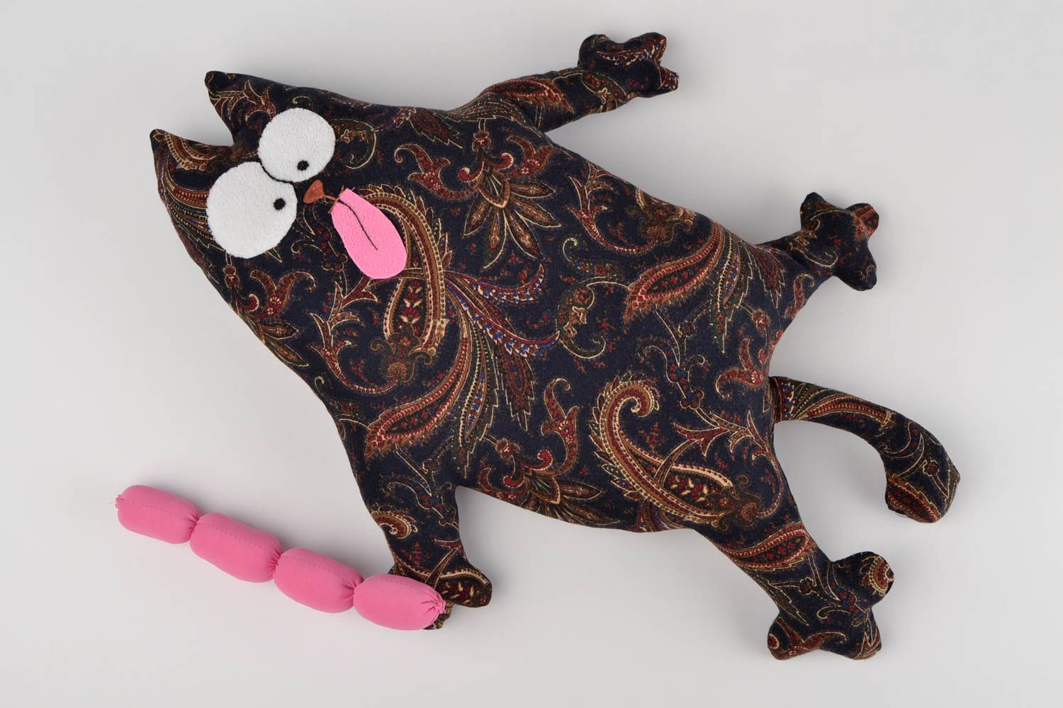Подушка игрушка ручной работы мягкая игрушка в виде кота декор для дома фото 1