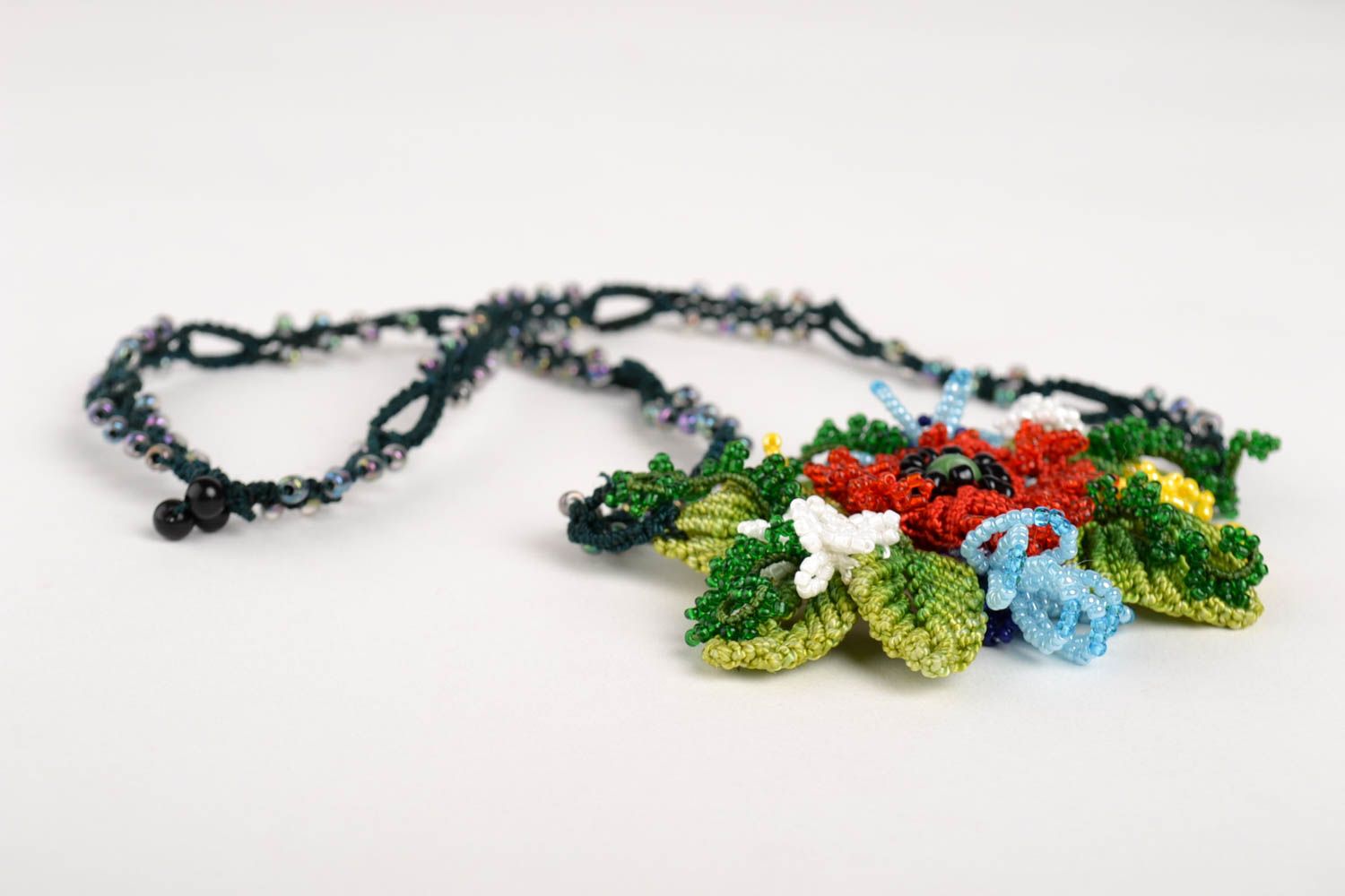 Hand-woven pendant elegant thread jewelry macrame bijouterie gift for women photo 3