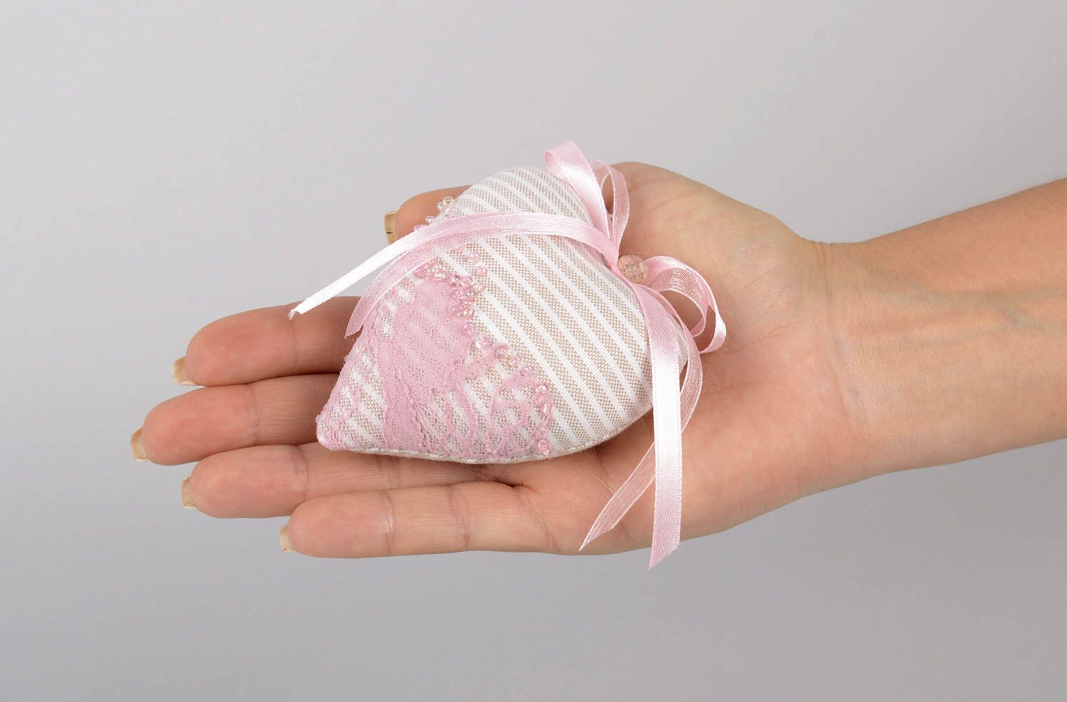 Декор для дома ручной работы мягкое сердце розовое из хлопка декоративное сердце фото 3