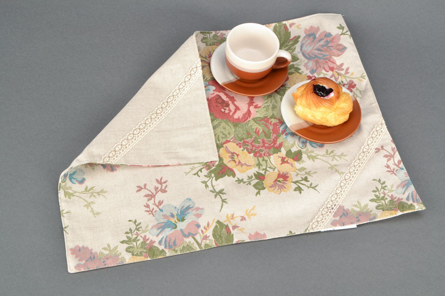 Serviette de table en tissu de coton et polyamide rectangulaire faite main photo 1