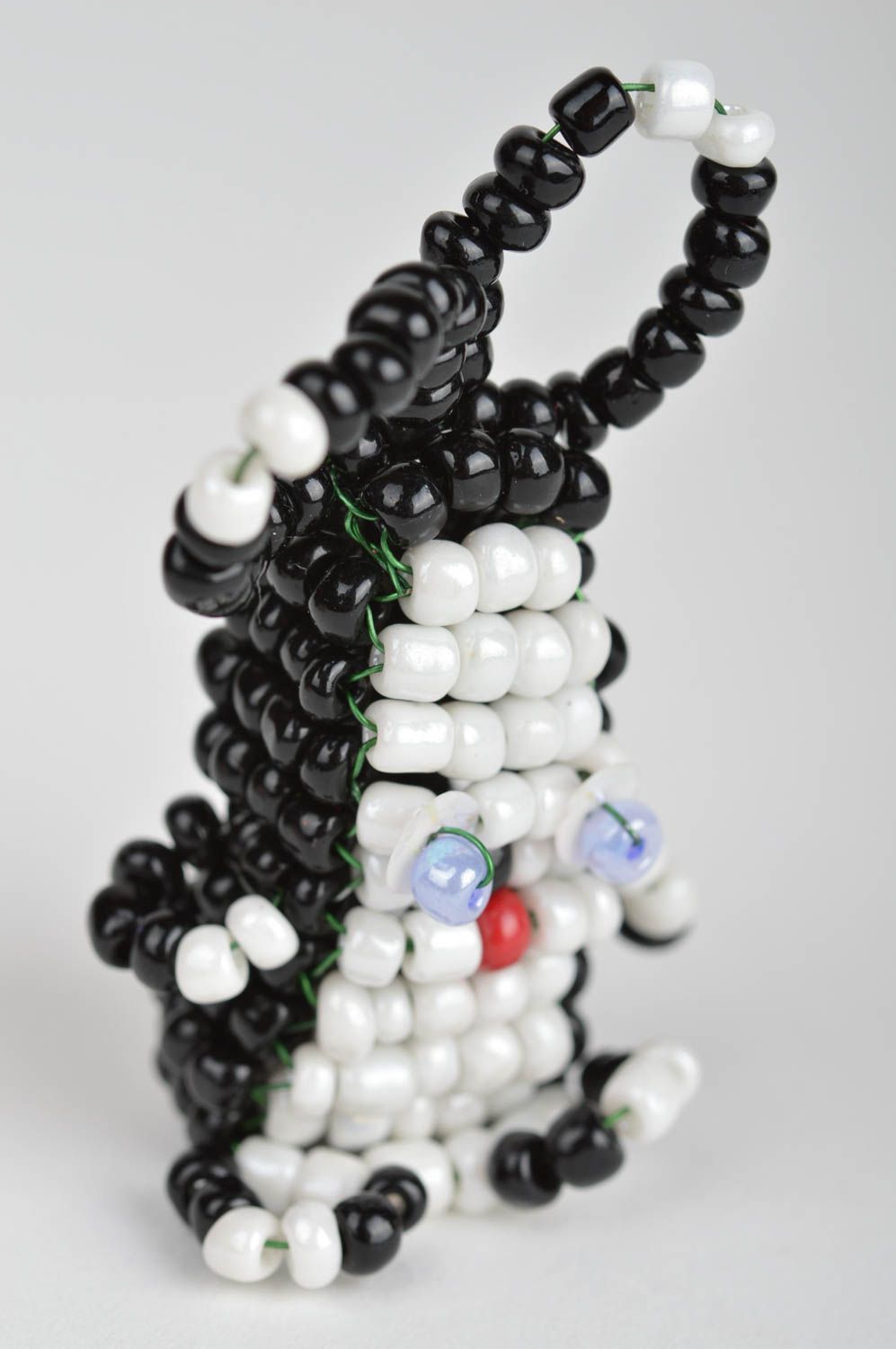 Jolie marionnette à doigt de perles de rocaille Lapin noir blanc jouet amusant photo 2