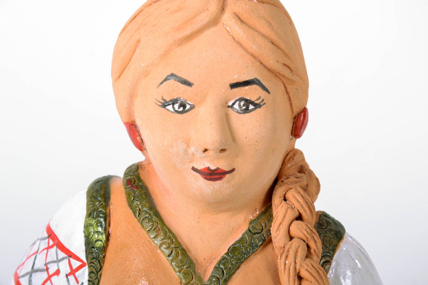 Decorative ceramic figurine photo 4