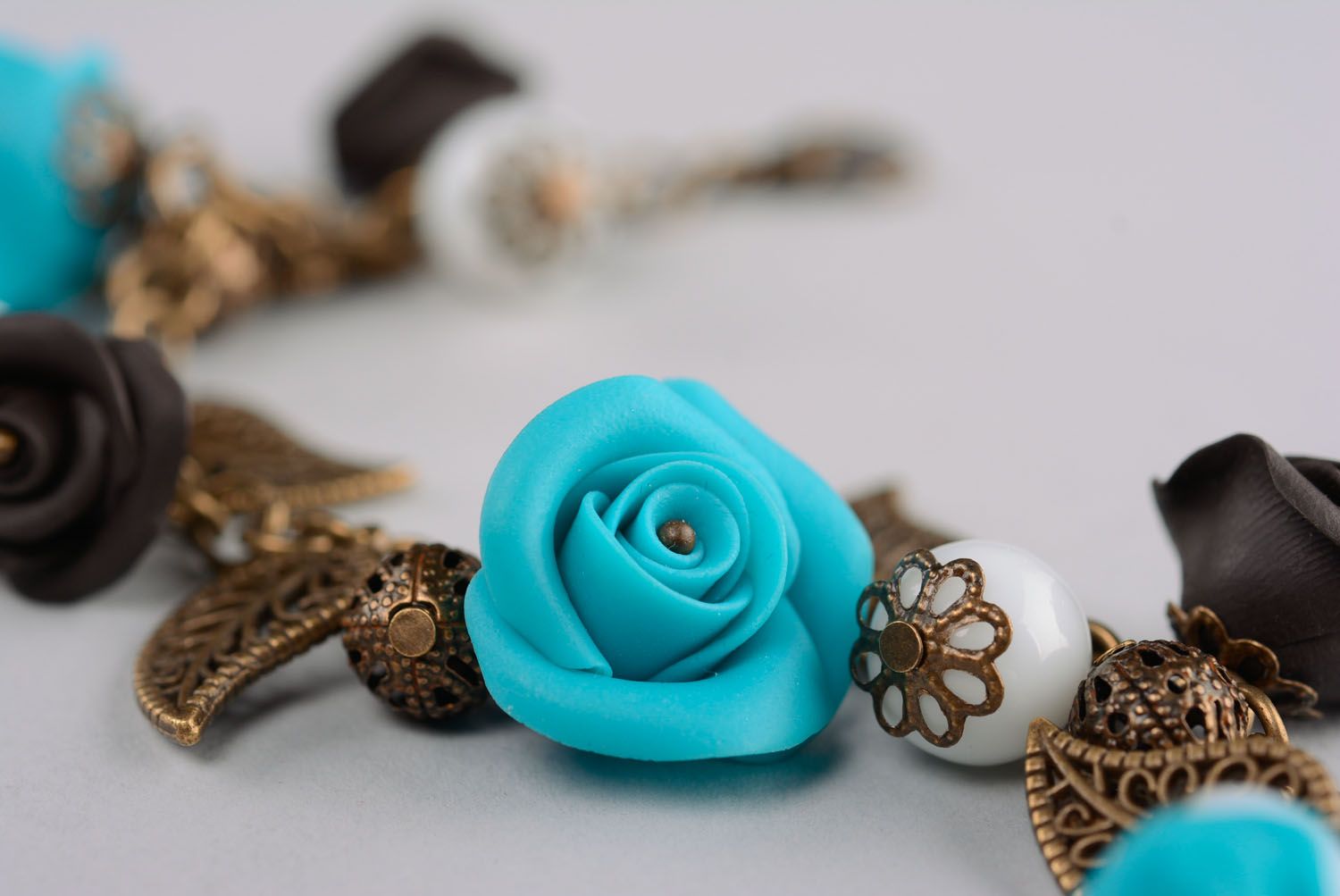 Charm bracelet with brown and turquoise roses and bronze leaves for mom photo 4