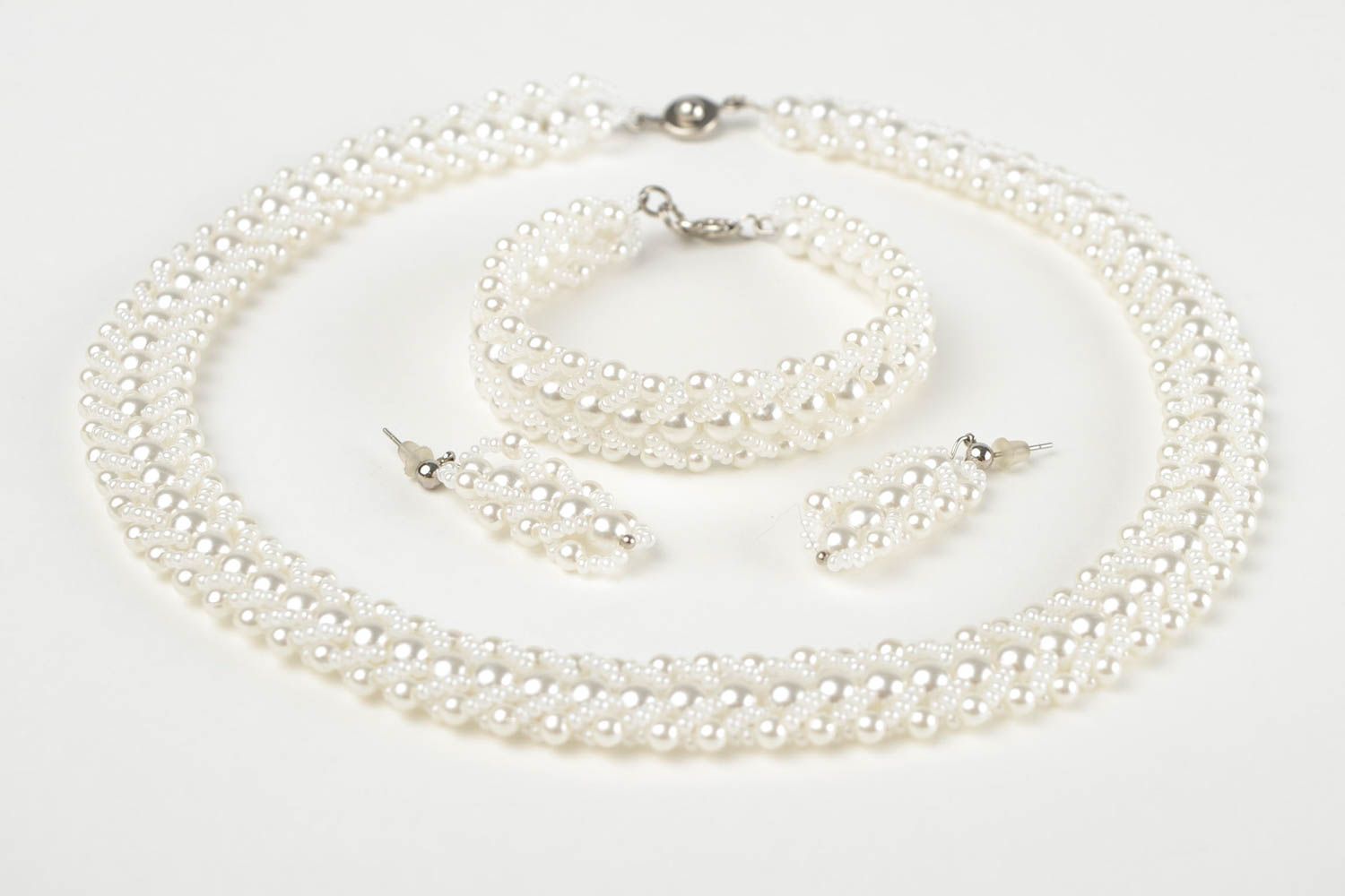 Bijoux en perles de rocaille Bijoux faits main blancs 3 pièces Cadeau femme photo 5