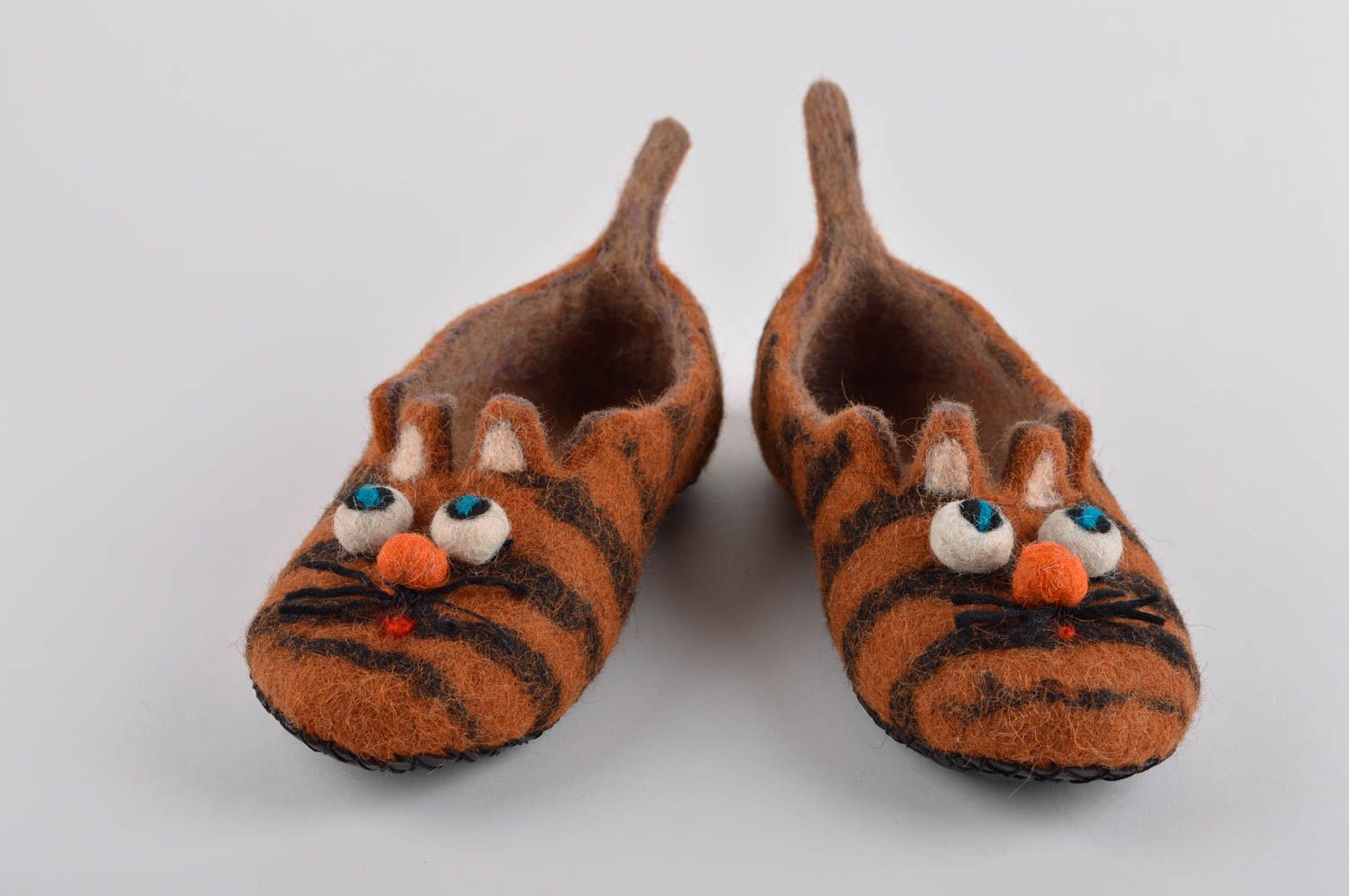 Zapatillas de casa de fieltro hechas a mano calzado femenino regalo original foto 4