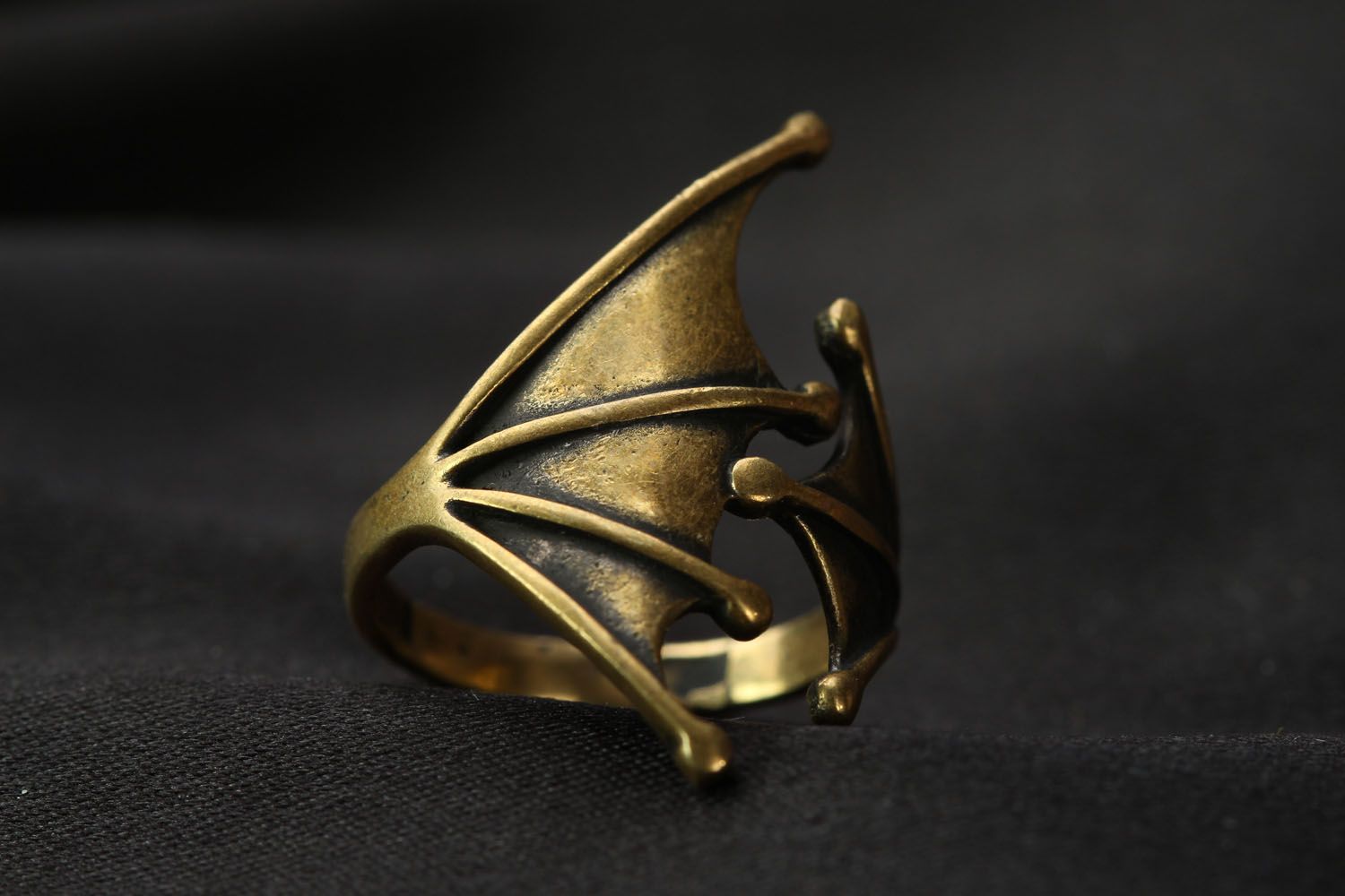 Оригинальное кольцо Крылья дракона фото 4