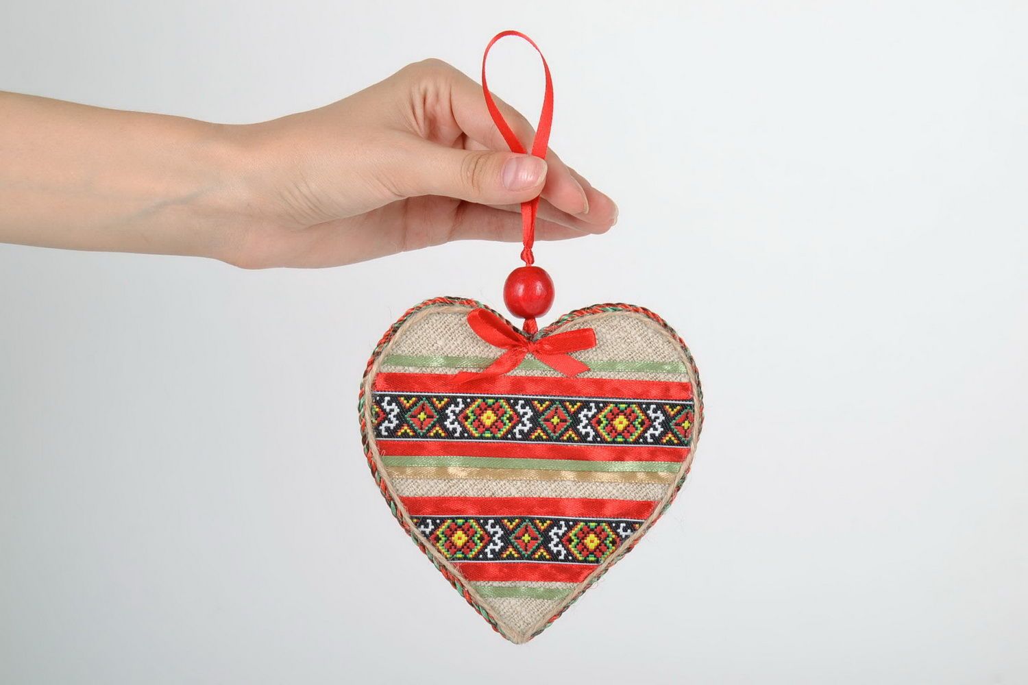 Amuleto na forma de coração foto 2