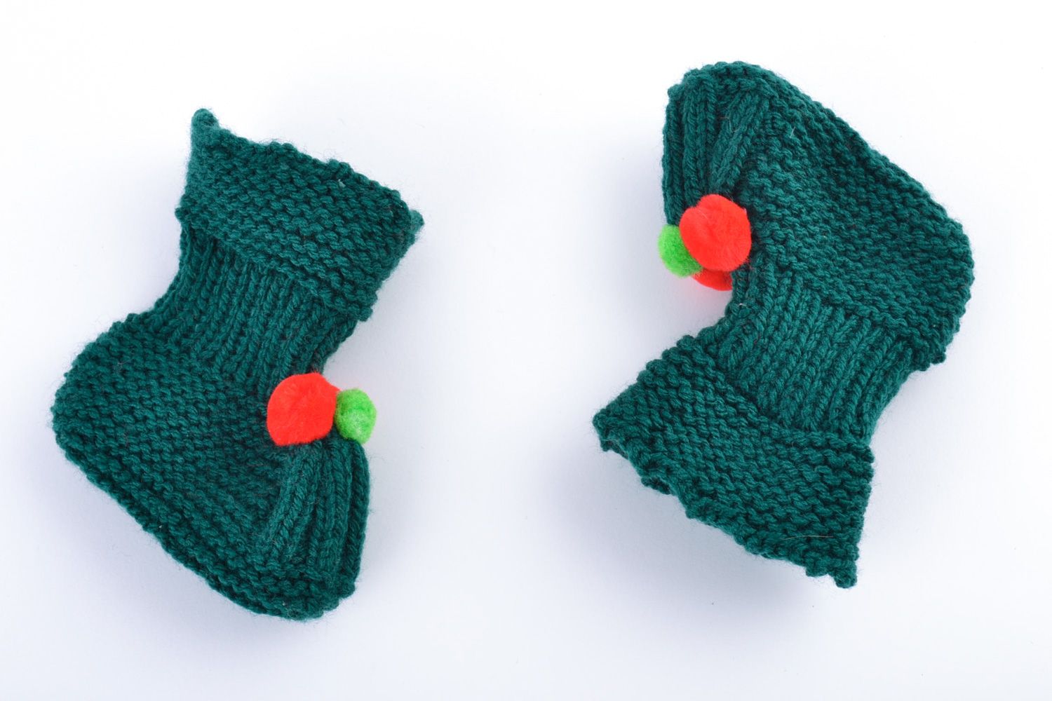 Green hand knitted wool baby slippers photo 2