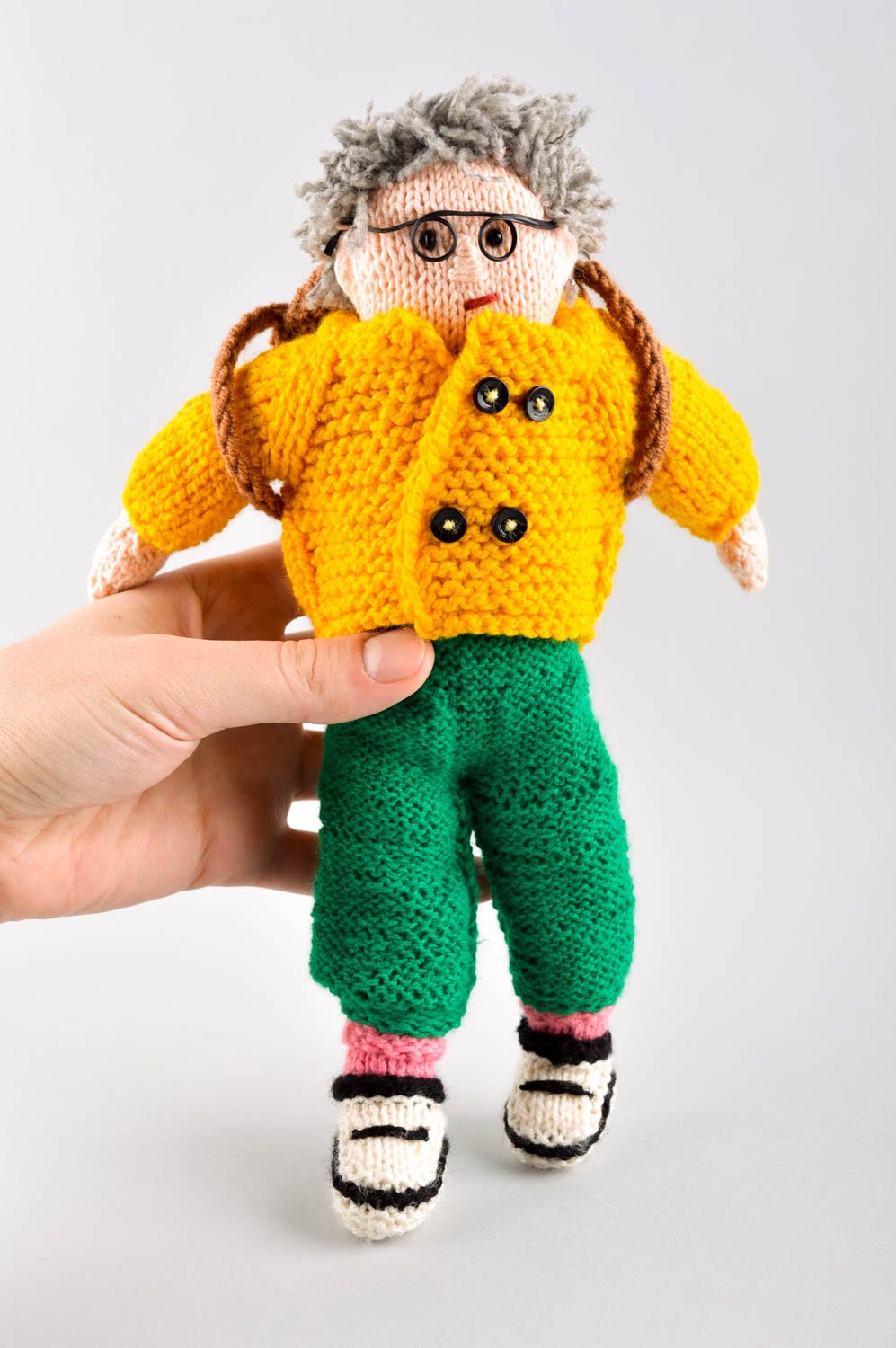 Poupée tricotée Jouet fait main écolier avec cartable Cadeau pour enfant photo 5