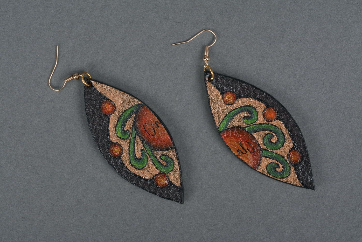 Earrings made of leather in ethnic style photo 1