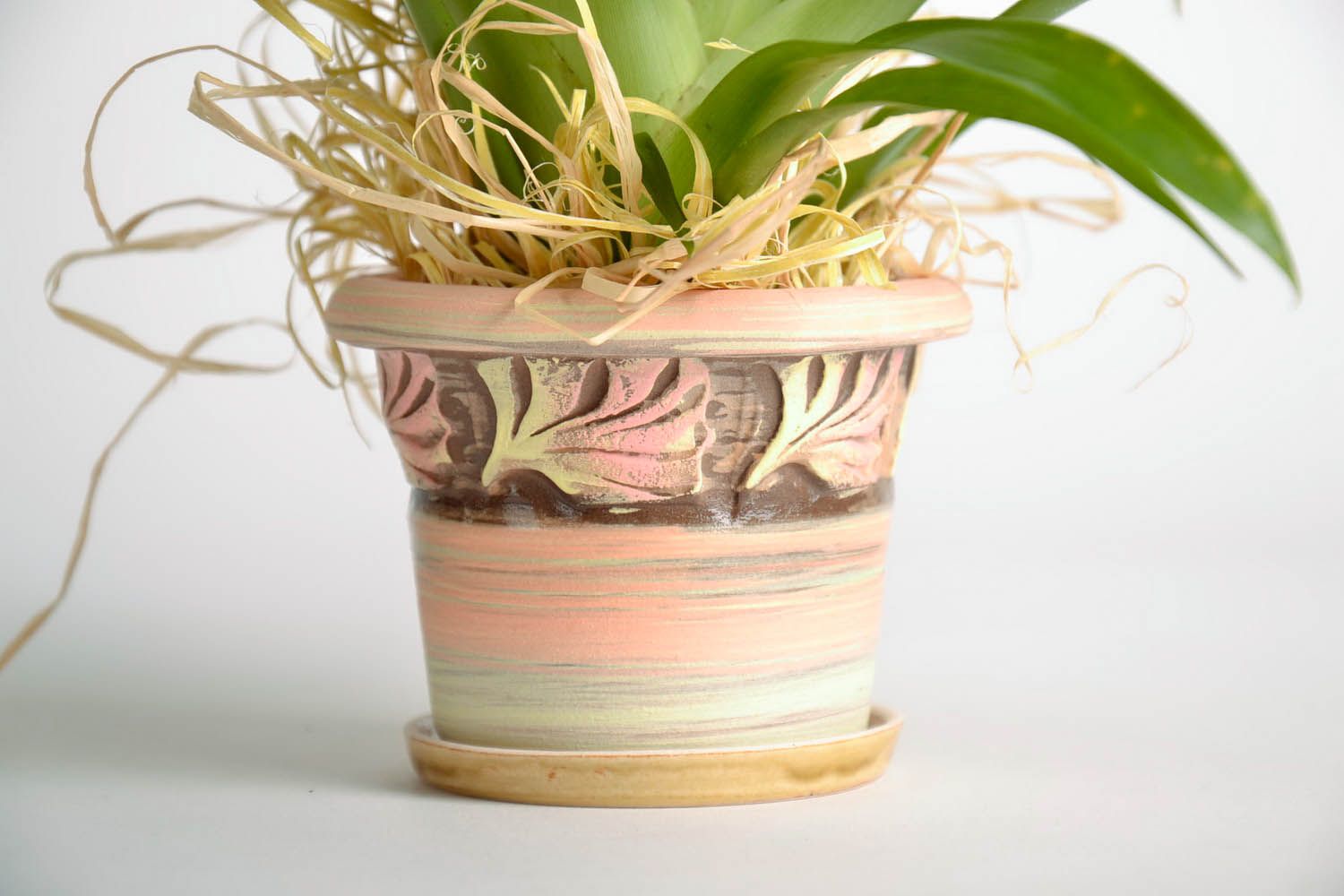 Pot à fleurs fait main en céramique photo 1
