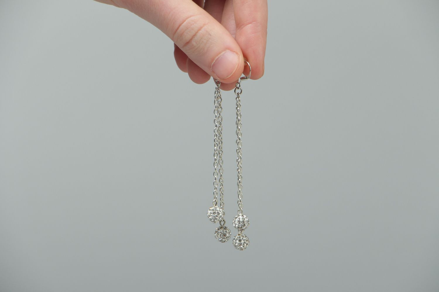 Boucles d'oreilles pendantes faites main avec perles fantaisie photo 3