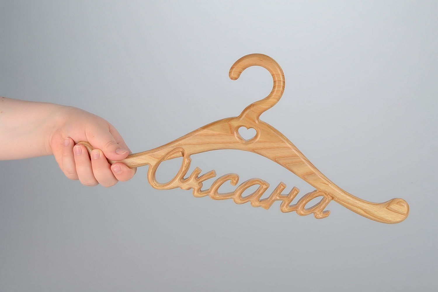 Wooden hanger with name photo 5