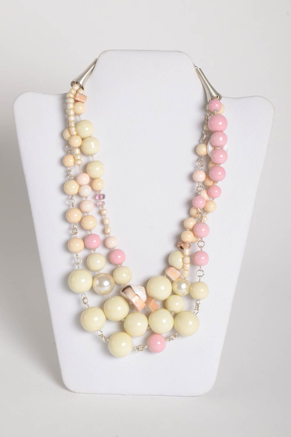Beautiful handmade beaded necklace elegant bead necklace cool jewelry designs photo 3