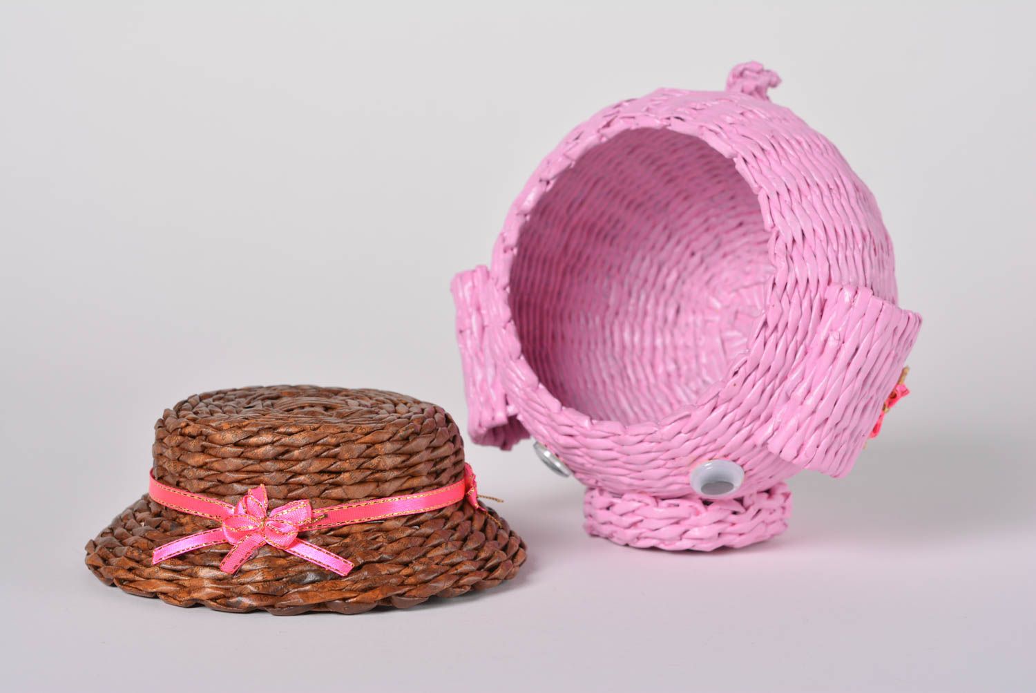 Плетеная корзинка ручной работы корзина из бумажных трубочек декор дома свинка фото 5