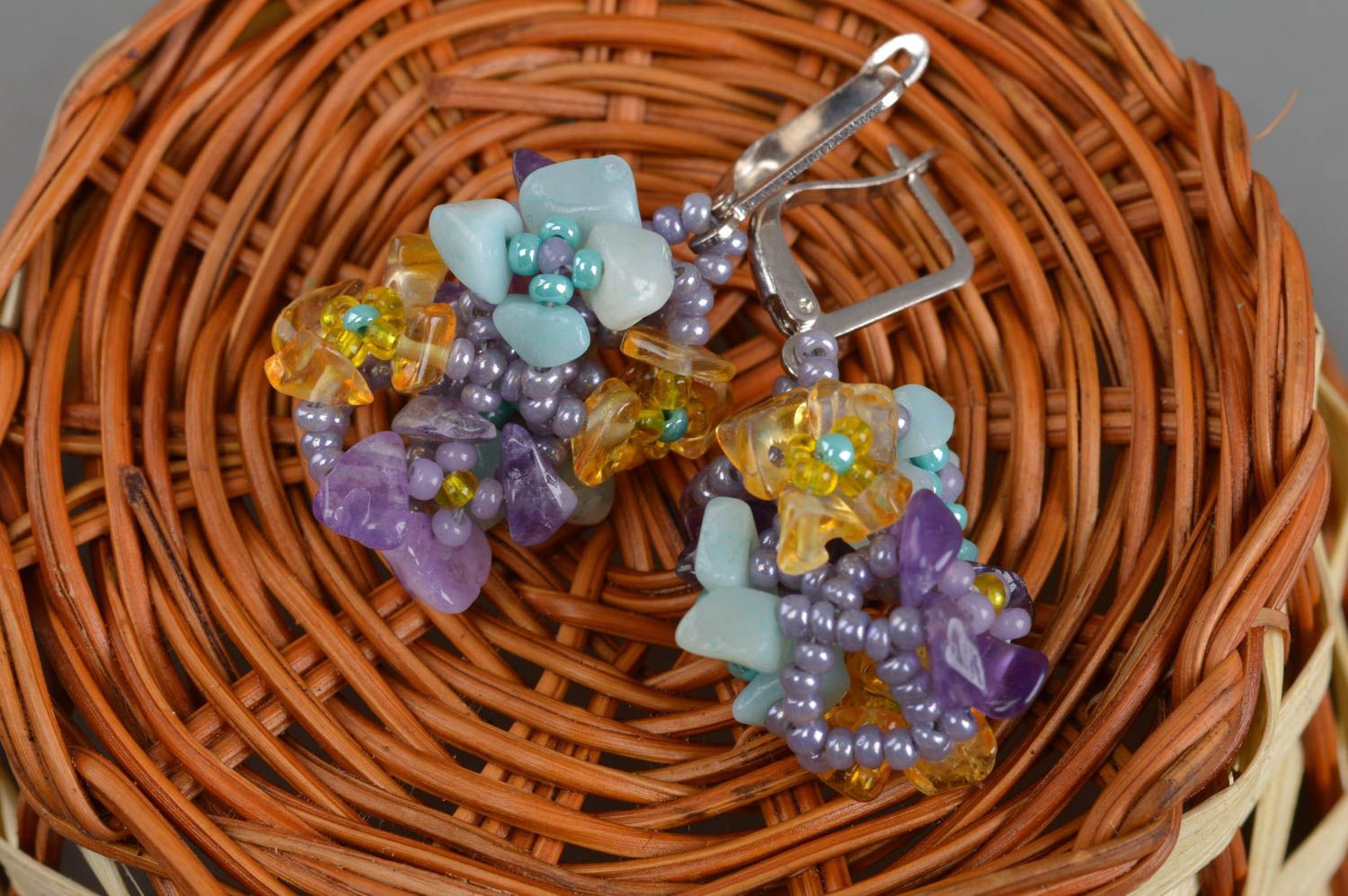 Zarte lila handmade Glasperlen Ohrringe aus echten Steinen Designer Schmuck foto 2