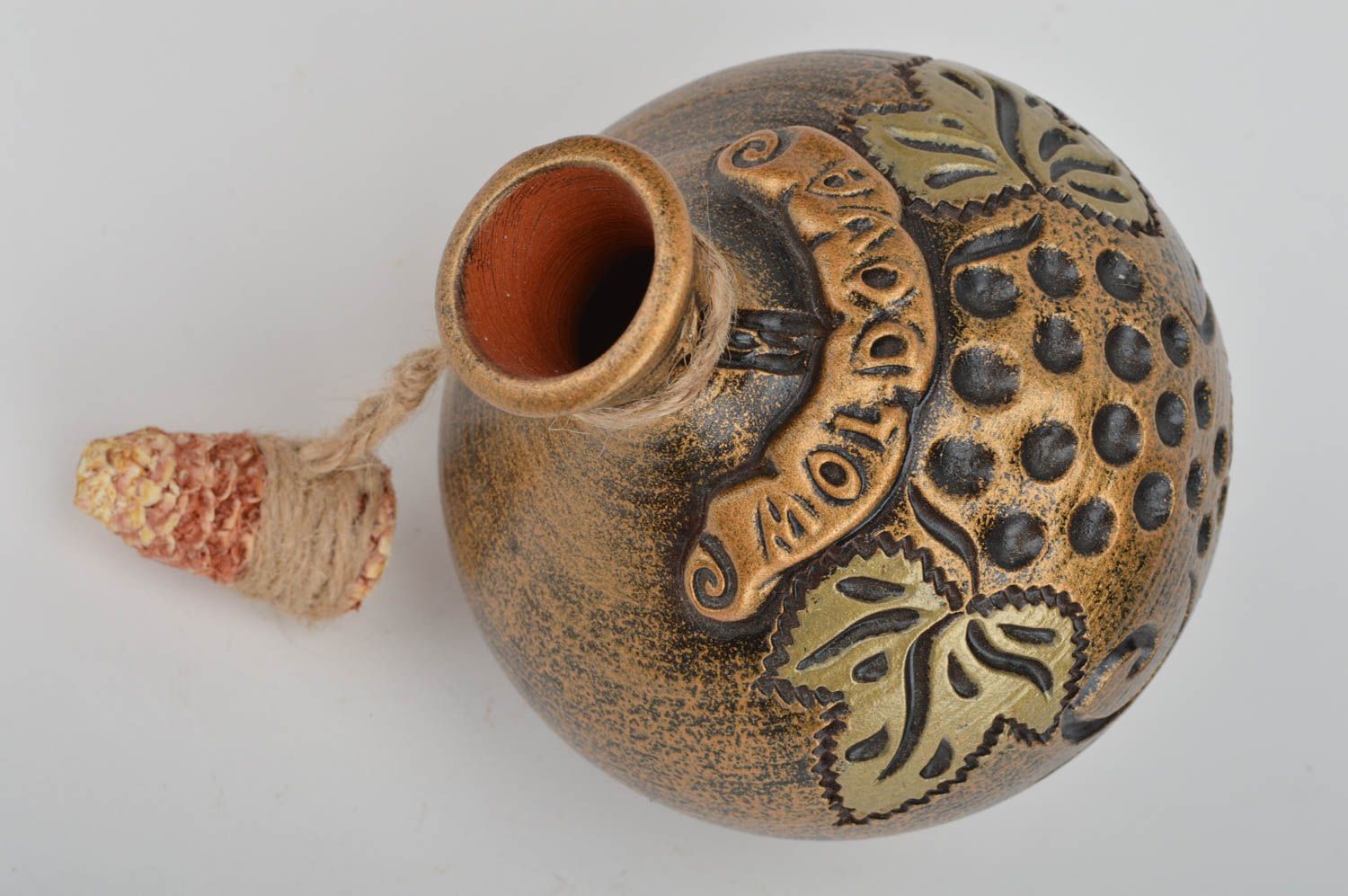 6 oz ceramic golden color wine pitcher in ball shape with cork lid and hand-carved patterns 0,7 lb photo 5