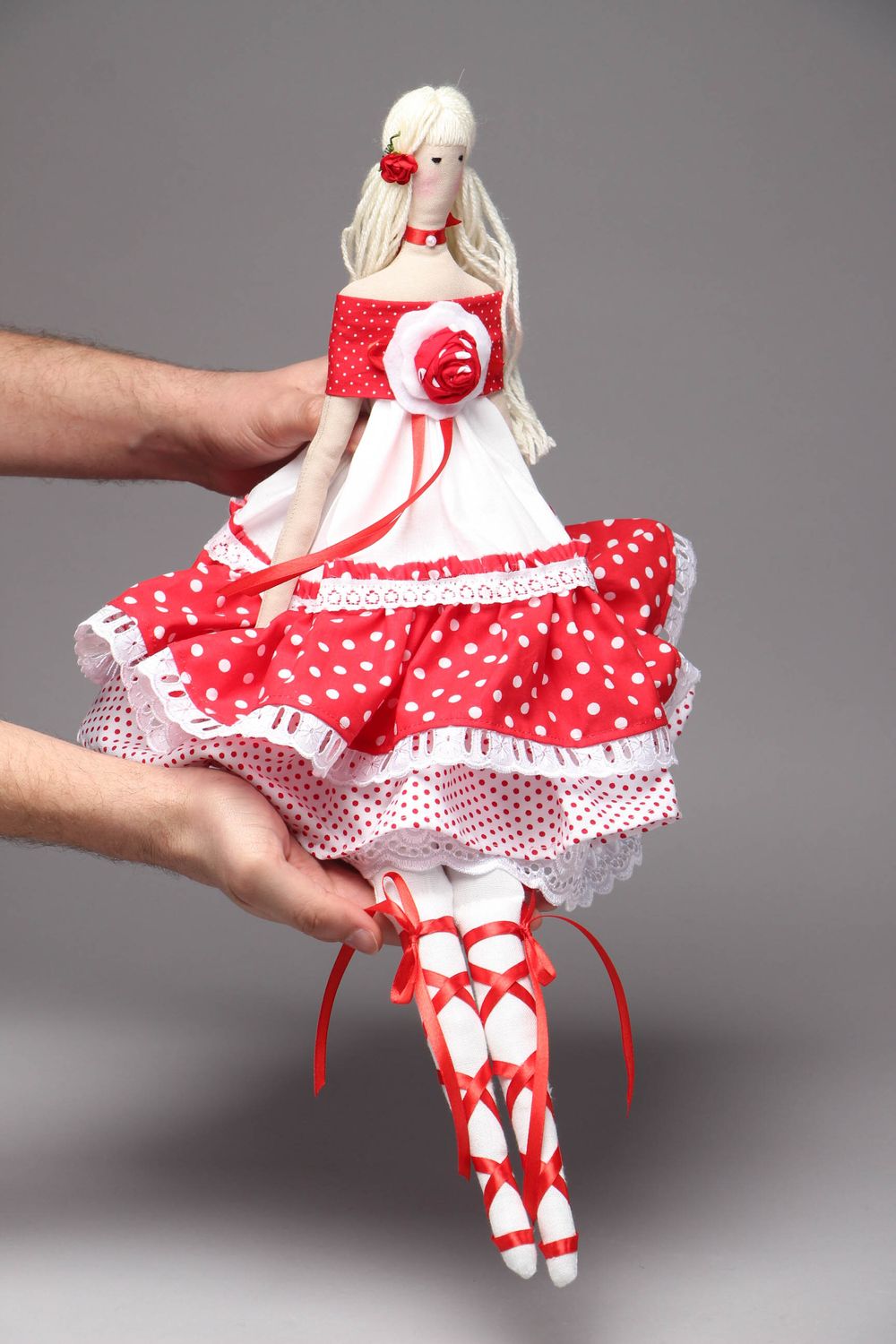 Grande poupée en tissu faite main  photo 4