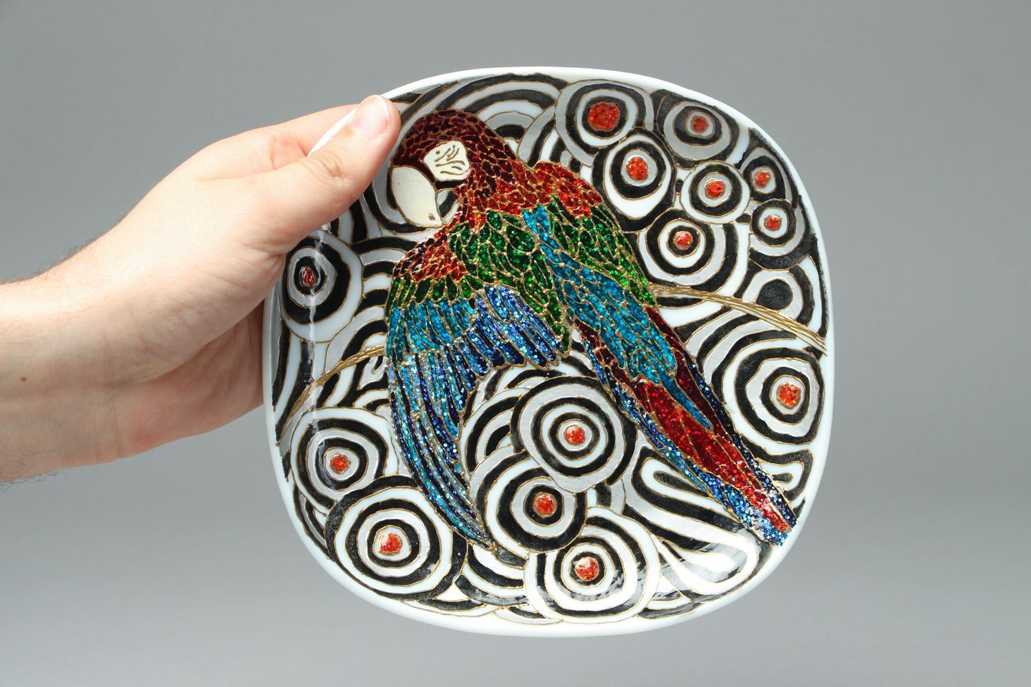 Декоративная стеклянная тарелка с витражной росписью Попугай фото 4