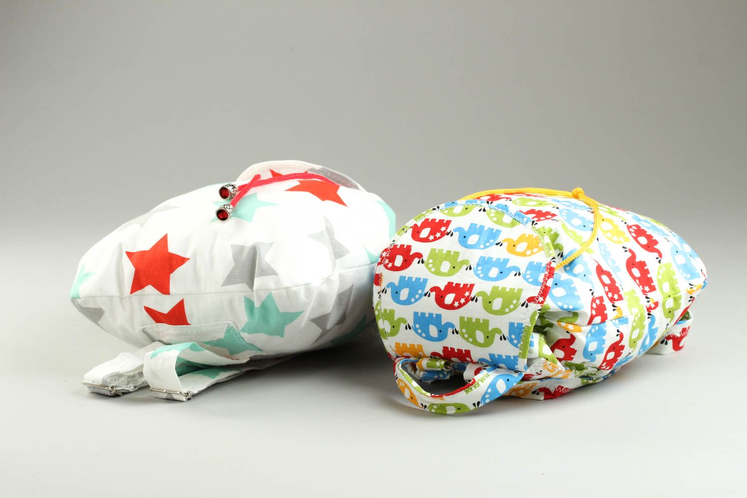 Mochilas hechas a mano de textil regalo original bolsos para niños vistosos foto 4