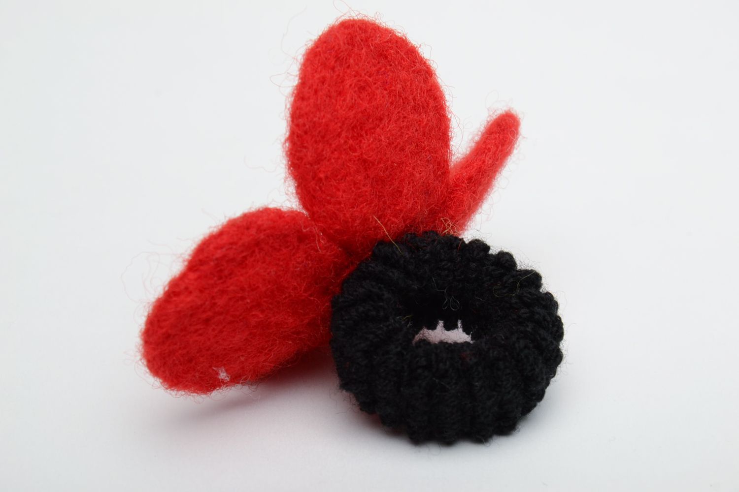 Beautiful red hair tie made using felting technique photo 4