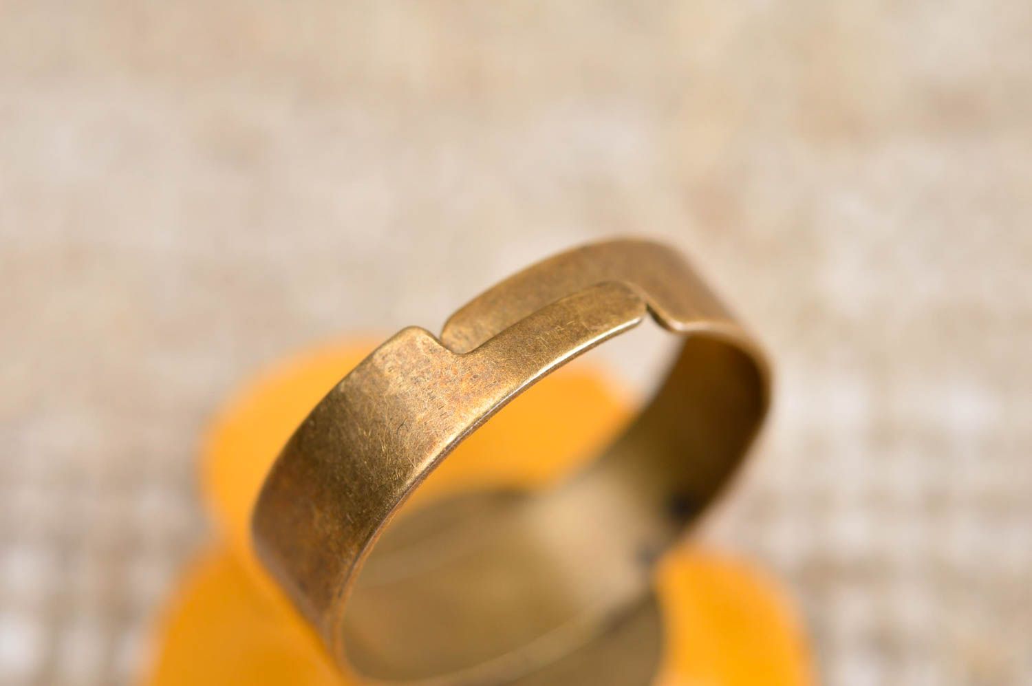 Кольцо ручной работы украшение из полимерной глины украшение кольцо желтая роза фото 4