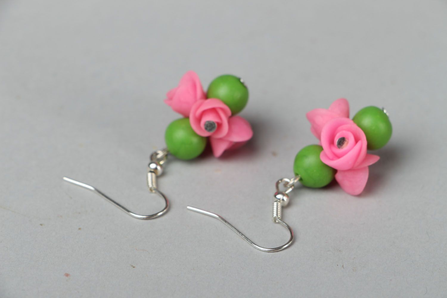 Flower-shaped earrings photo 3