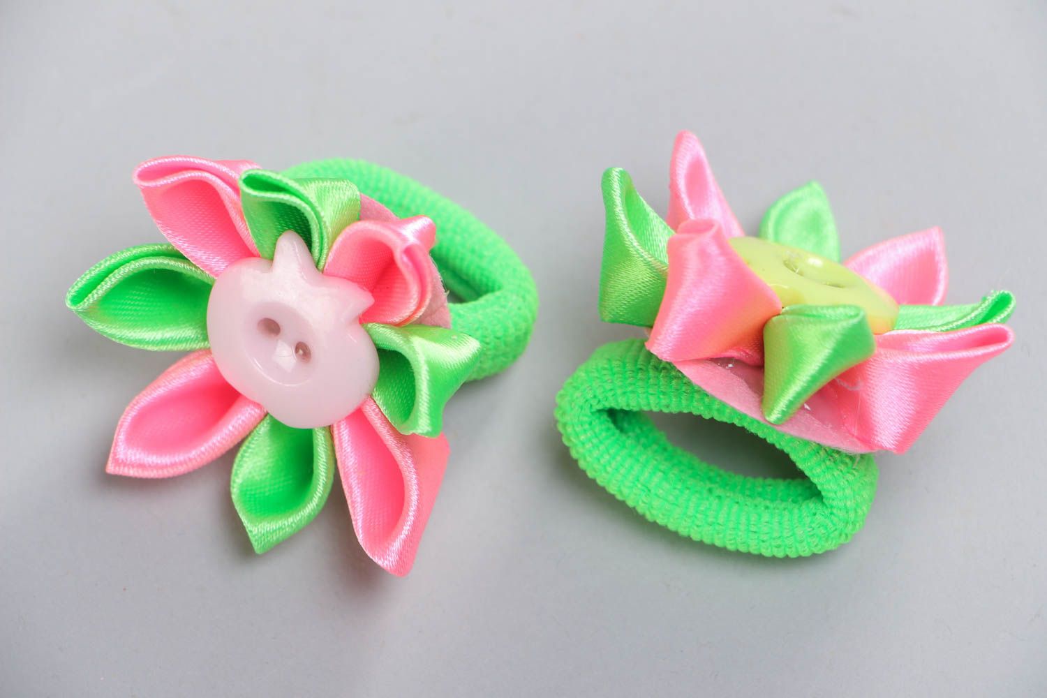 Set of 2 handmade hair ties with satin ribbon flower of pink and green colors photo 3