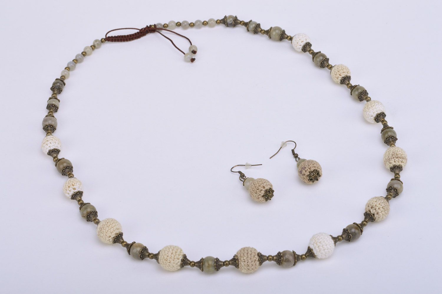 Set of handmade crocheted over jewelry 2 items gray bead necklace and earrings photo 2
